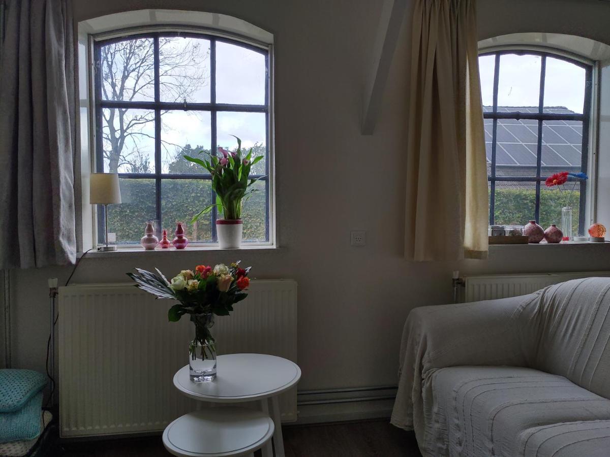 Boven De Wol Bed & Breakfast อัปเปิลส์ชา ภายนอก รูปภาพ
